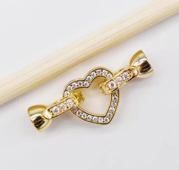 18k Dimond Heart closure