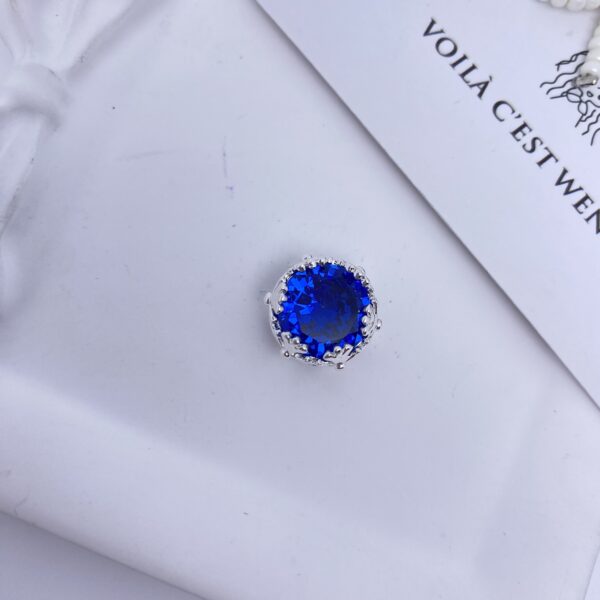 Diamond spacer K